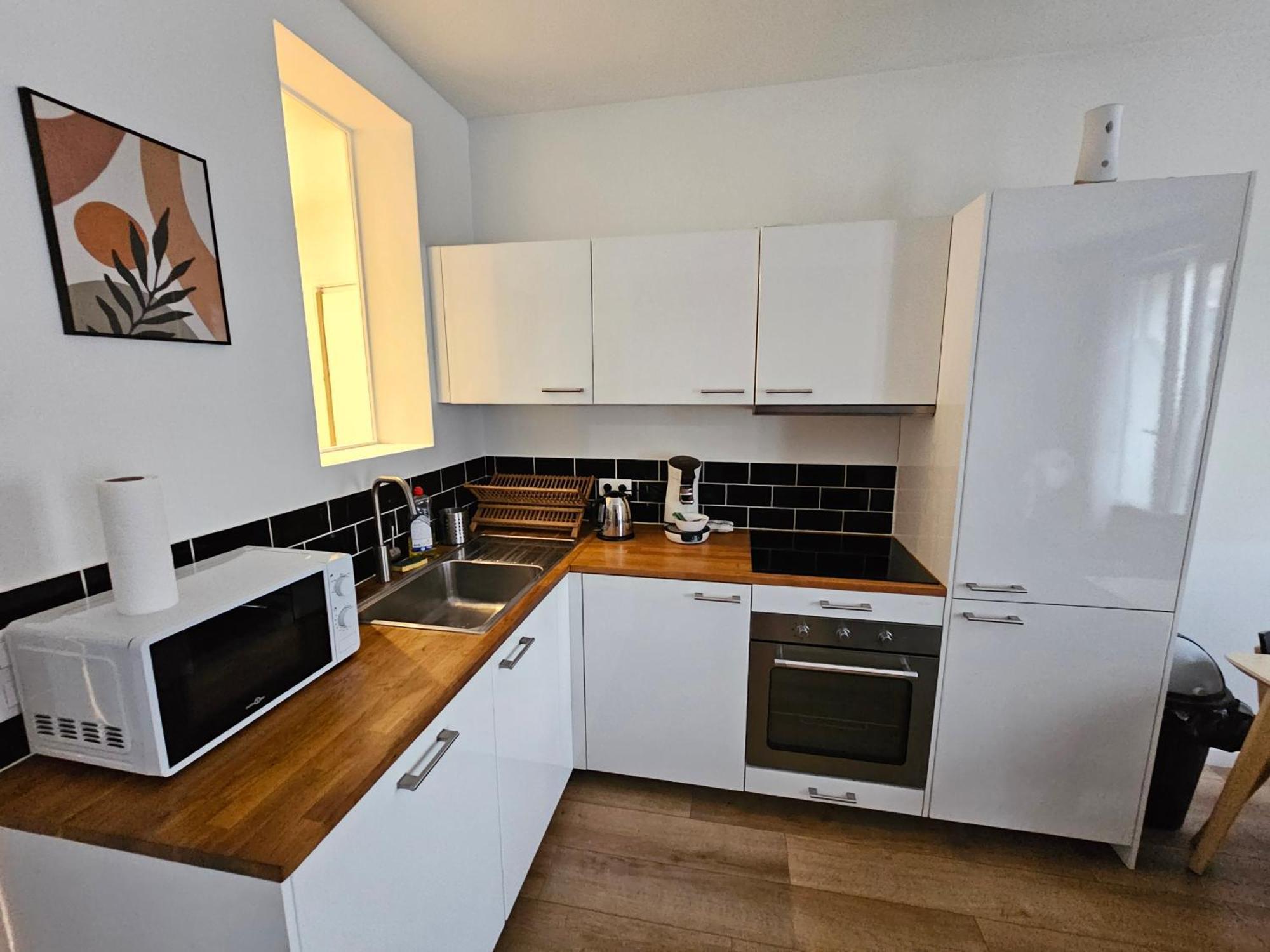 *Appartement Moderne/2 Minutes Du Metro* Сент-Уан Экстерьер фото